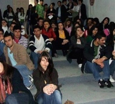 1-milyon-genc-issiz-465861-5