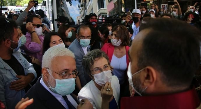 690x390cc-ank-10-07-2020-barolar-eylem1