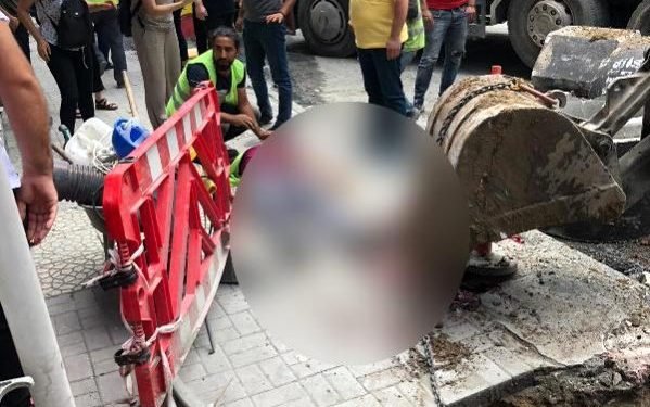 İş Cinayeti: İşçilerin Üzerine Kepçe Düştü