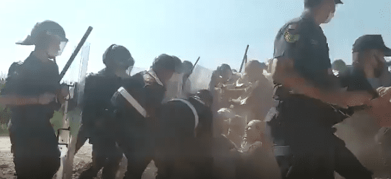 Biogaz Tesisi İstemeyen Köylülere Jandarma Dayağı ve Gözaltı