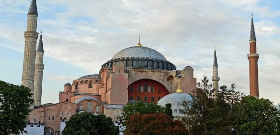 Mimarlar Odasından Ayasofya Kararına Tepki