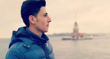 bursa_da_hakaret_edilen_kadini_savunan_genc_olduruldu_h131498_fa30a