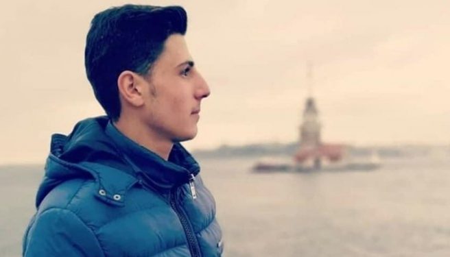 bursa_da_hakaret_edilen_kadini_savunan_genc_olduruldu_h131498_fa30a