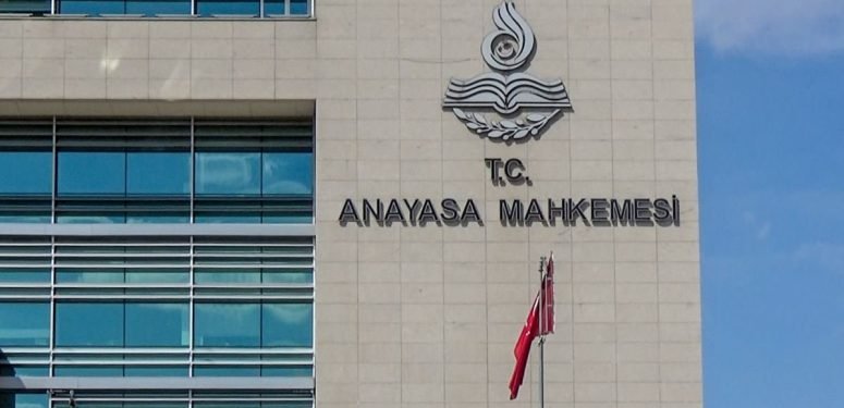 AYM’den Çoklu Baro ve Bekçilik Yasalarının Durdurulması Talebine Red!