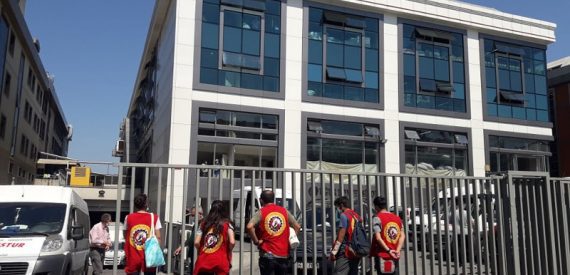 Fabrikada 96 Vaka: Sağlık Bakanlığı:’Yapacak Birşey Yok’