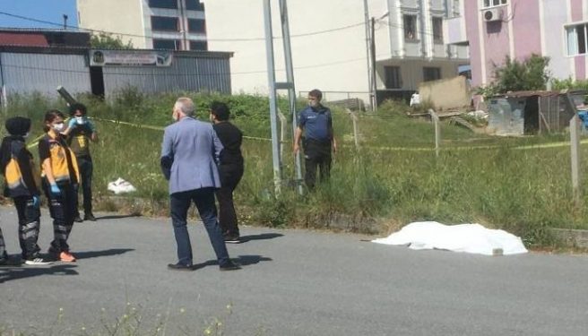 İstanbul'da Kadın Cinayeti: Eşini Tüfekle Öldürüp Kaçtı 6 istanbul_da_kadin_cinayeti_esini_tufekle_oldurup_kacti_h129748_91667