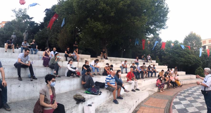 istanbulda isci forumlari gerceklesti 1