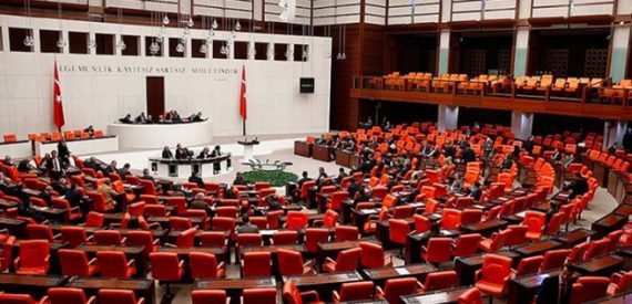 ‘Çoklu Baro’ Teklifinde Birinci Bölüm Kabul Edildi