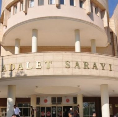 okul_mudur_yardimcisi_istismar_sucundan_serbest_birakilip_gorevine_iade_edildi_h131232_13b61