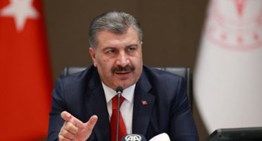 turkiye_de_koronavirusten_hayatini_kaybedenlerin_sayisi_5282_ye_yukseldi_h61611_70209