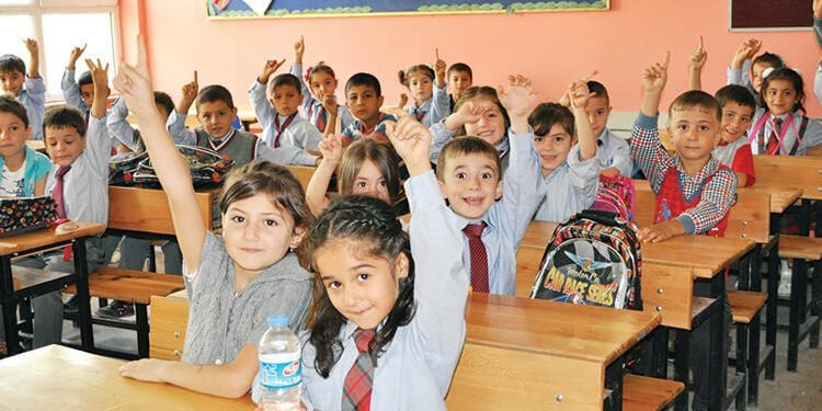 746 Bin 483 Çocuk Okul Dışı!