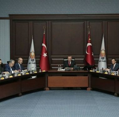 806x378-ak-parti-mkyk-toplantisi-sonrasi-flas-aciklamalar-1568822435975