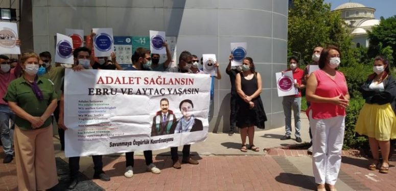Ebru ve Aytaç için ‘Adalet’ Nöbeti