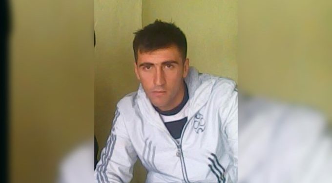 İş İstediği Belediye Önünde İntihar Etti 6 Eee76QYWAAI5W0M