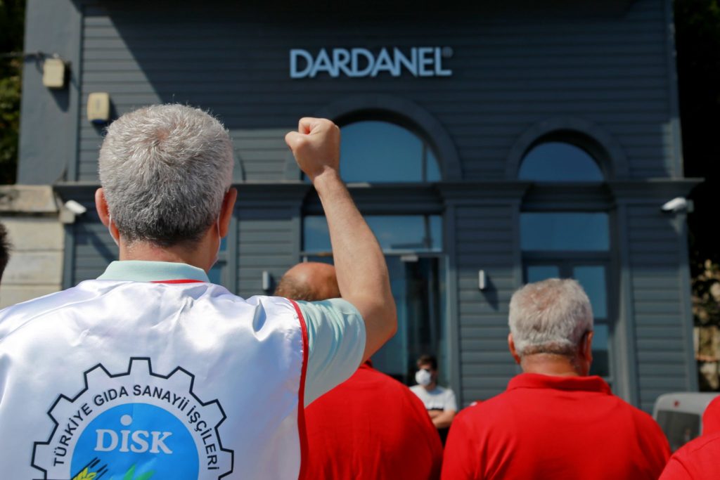 DİSK'ten Dardanel Önünde Eylem 5 Eep3p2WX0AQQkNz