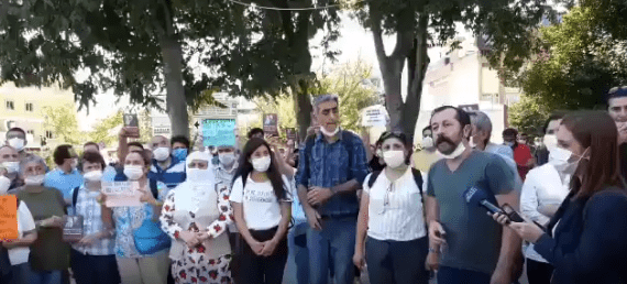 Hastane Önünde Basın Açıklaması Ve Gözaltı Saldırısı