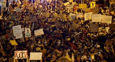 etha-20200803-abd-irkcilik-yuruyus