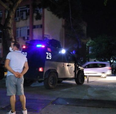 etha-20200825-sadi-konuk-hastanesi-polis