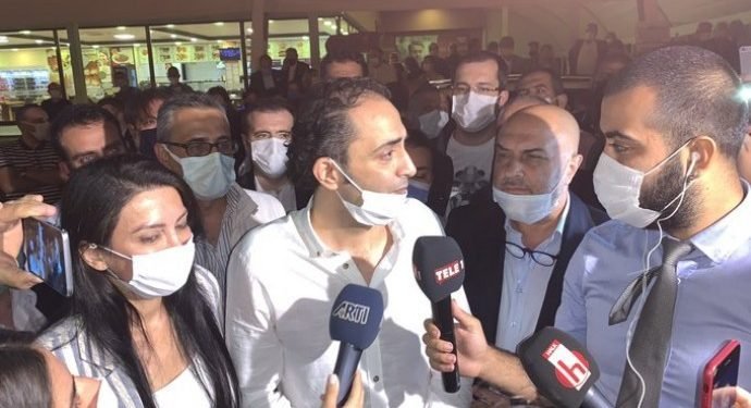 Tutuklu Gazeteciler Nihayet Tahliye Edildi