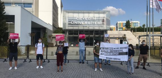 Özyeğin Üniversitesi Öğrencilerinden Zam Protesosu