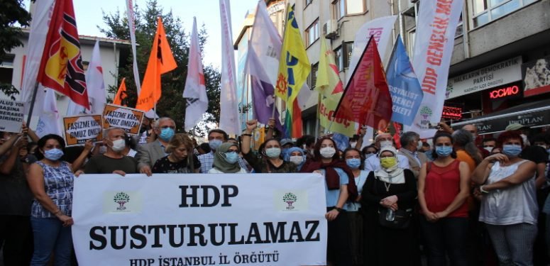 HDP’ye Yönelik Operasyonlar Protesto Edildi