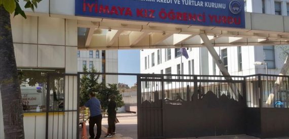 Karantina Kuralını İhlal Edenler Yurtlara Yerleştiriliyor