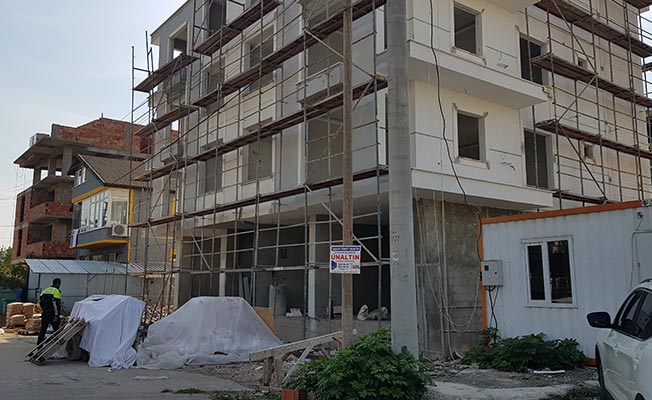 Madende, Tarlada, İnşaatta: 8 İş Cinayeti 5 EkJgVNpXYAEDGYH