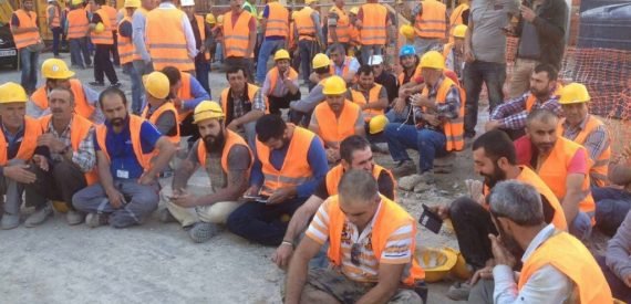 İki Milyon İşçi Ücretsiz İzne Çıkarıldı