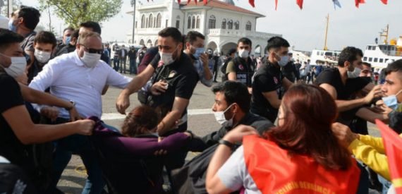 Gençlerin ‘Birlikte Yürüyoruz’ Kampanyasına Polis Engeli