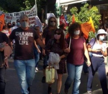 yunanistan-savas-karsiti-eylem-660x330