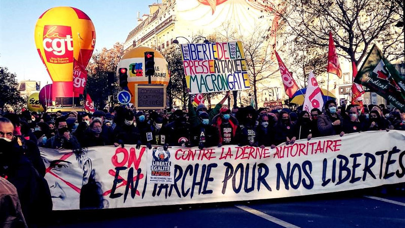 etha 20201129 paris protesto 04