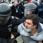 239-192433-skynews-police-navalny-protest-5248053