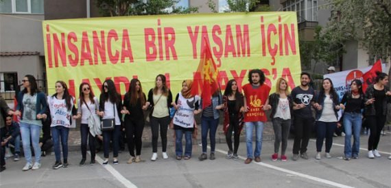 Sivas Valiliği: 1 Mayıs’ta Virüs Bulaşır, 30 Nisanda Yapın