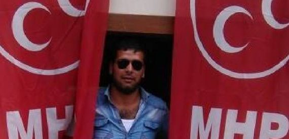 2 Yaşındaki Çocuğu Cinsel İstismara Maruz Bırakan Sapık, MHP Bayraklarıyla