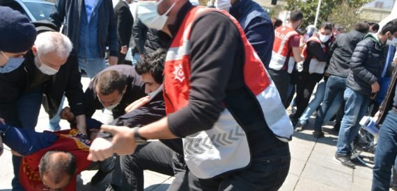 Direnişçi İşçilere Polis Saldırısı ve Gözaltı