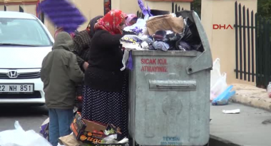 aksam-yemegini-copten-topladilar-5894439_o