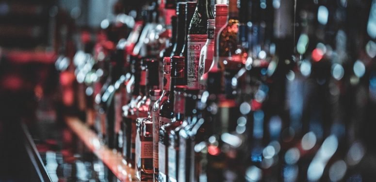 ‘Pandemi ve Ramazan Ayı Bahanesi ile Alkol Satışı Yasak’