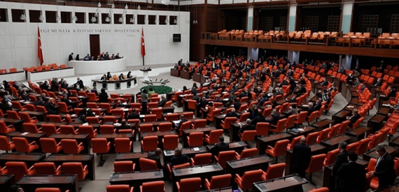 Yeni Torba Yasa Meclis’ten Geçti: Ücretsiz İzne Günlük 50 TL!
