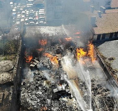 kumkapi39da-istanbul-emniyet-mudurlugu39ne-ait-depoda-yangin-h