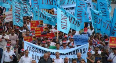 tumtis-1mayis-yasak-tepki