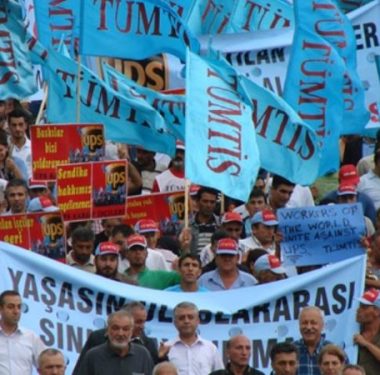 tumtis-1mayis-yasak-tepki