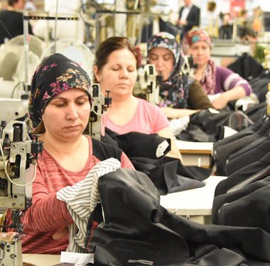 uRRMDEGmXZhaDaR7ZKVFJyUaR5WoQBxUXh84gxW6