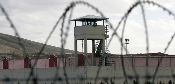 AKP’den Cezaevleri ile İlgili 11 Maddelik ‘Mini İnfaz’ Paketi
