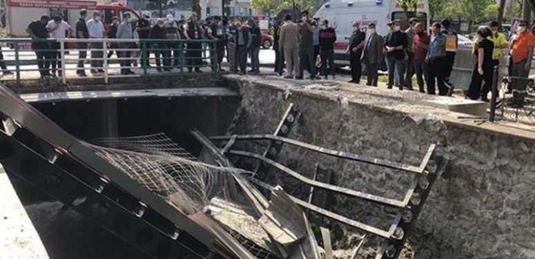 Köprü Üzerinde Yapılan İnşaat Çöktü: 3 İşçi Yaralı