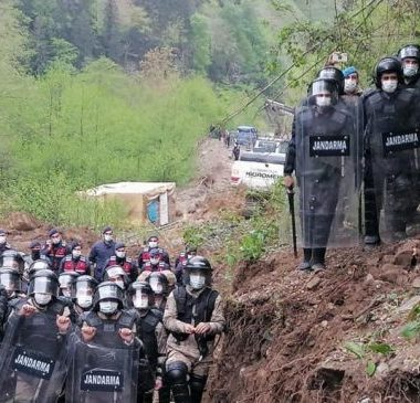 e825a9d5-1493-4ae0-beed-39cedf5fe28b-w-680x365_c