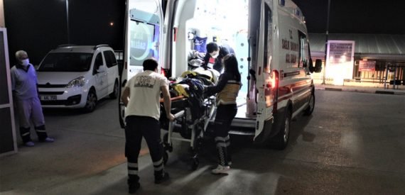 Tarım İşçilerini Taşıyan Minibüs Takla Attı: 16 Yaralı