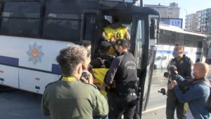 taksim meydani kapatildi