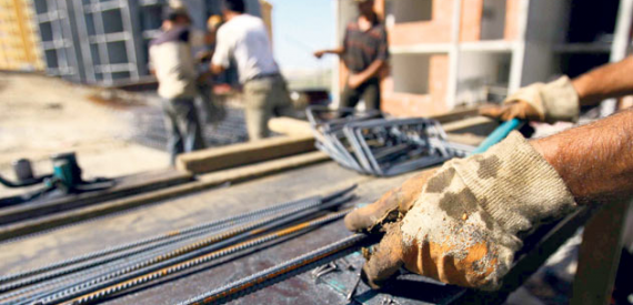 Kayıt Dışı Çalıştırılan 8 Milyon İşçiye Aşı da Yok!