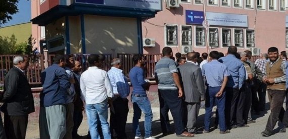 TÜİK: Nisanda İşsizlik Yüzde 27,4’e Yükseldi