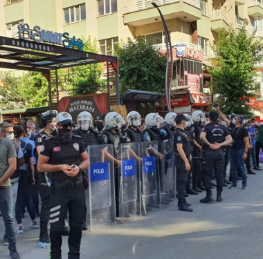 Diyarbakır'da Anadil Mitingine Yasak 4 diyarbakir-dil-mitingi-yasaklama